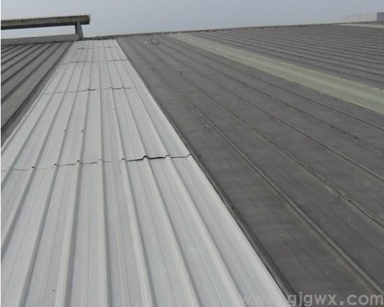 鋼結構彩鋼瓦屋面漏水維修(圖1) 鋼結構彩鋼瓦屋面漏水維修(圖1)