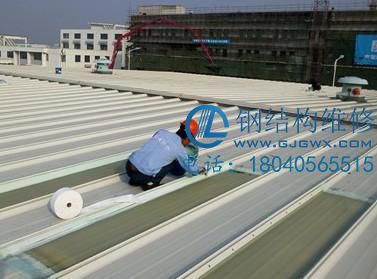 雨季如何做好彩鋼瓦防水小細節(jié)(圖1)